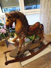 Schaukelpferd holz antik