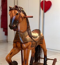 Schaukelpferd holz antik